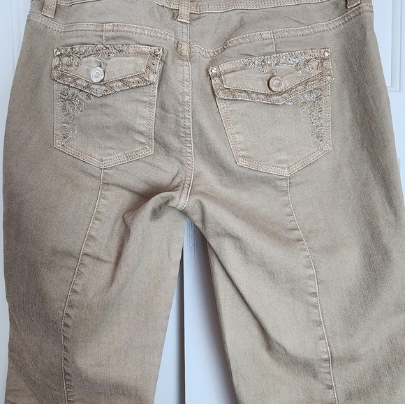 WHBM Blanc Tan Embroidered Slim Leg Four Pocket Women's Pants Size 2 - Picture 4 of 9